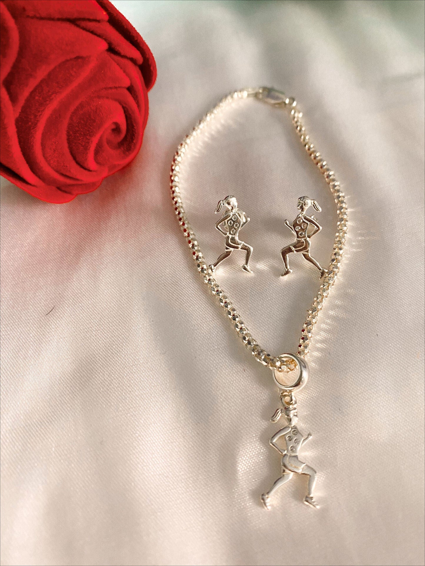 Brinco de Prata de Corredora Grande Pra Ter Estilo