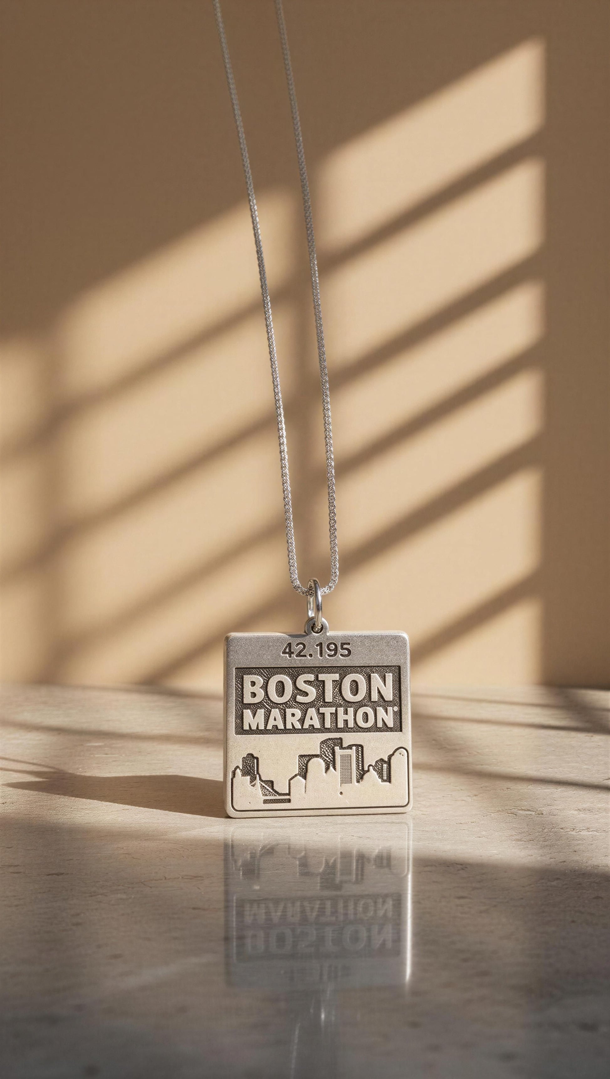 Colar de Prata Maratona de Boston